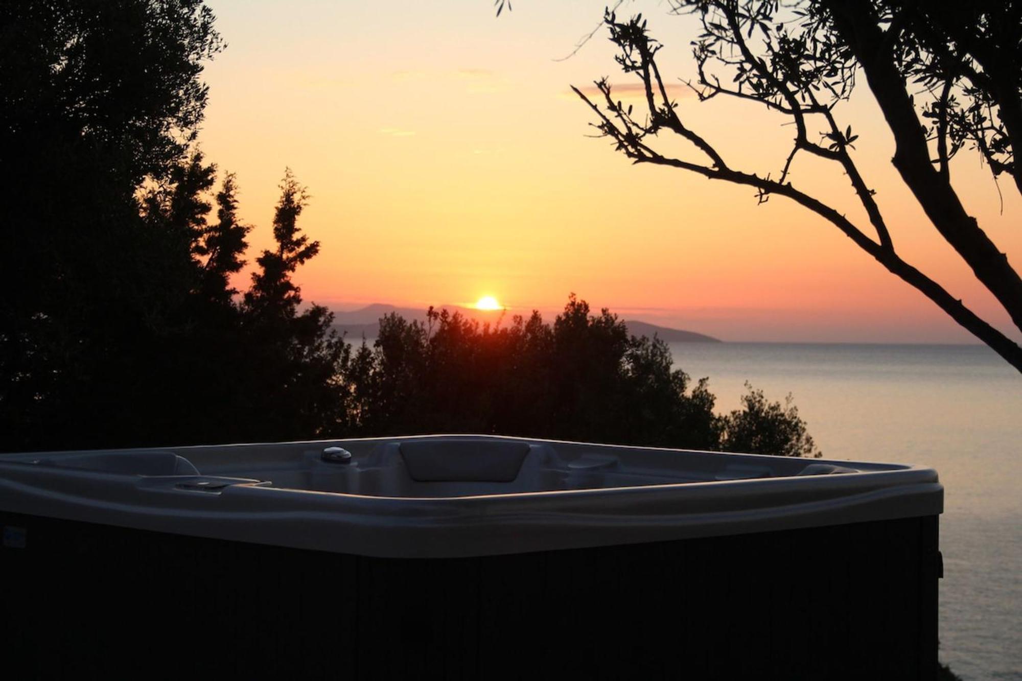 Villa Rouvis With Outdoor Hot Tub Ligaridia Bagian luar foto